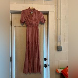 Never worn, good condition